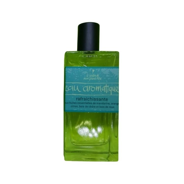 Flacon de 100 ml d'Eau Aromatique Rafraîchissante du Jardin de mon Grand Père, un spray naturel aux propriétés revitalisantes