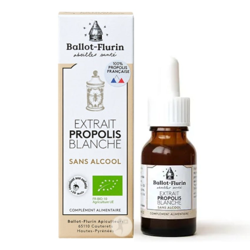 Un flacon d'extrait de propolis blanche bio sans alcool de 15 ml de la marque Ballot-Flurin avec son emballage